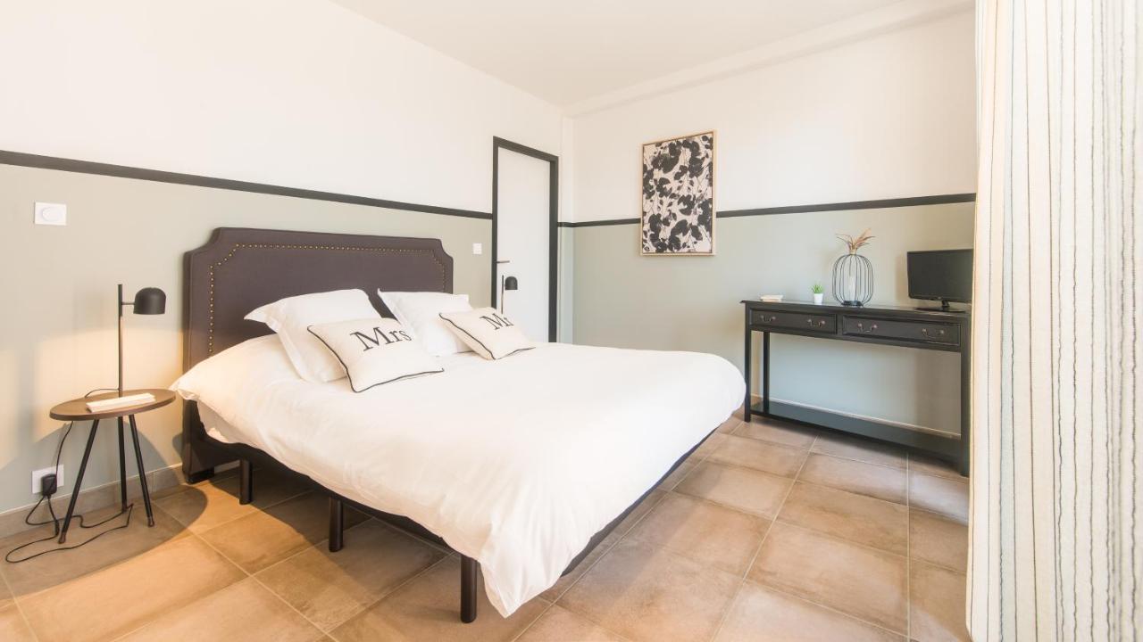 Ferienwohnung Open Sun Avec Jacuzzi Privatif Et Parking Prive Sarlat Exterior foto